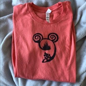 Disney Mickey Mouse silk screened tshirt.